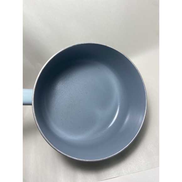 Masterclass blue Enamel Aluminum Sauce Pan with wooden Handle 2 QT No Lid - Picture 3 of 7